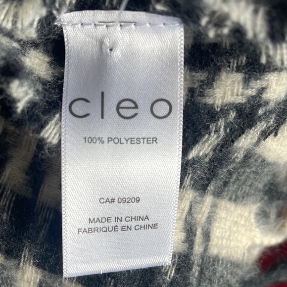 Cleo Women’s Scarf - Picture 2 of 2